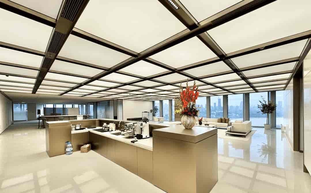 南太科技中心写字楼在租房源实景 - 620㎡整层办公